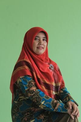 LENI LUSTIAWATI DEWI, S.PD